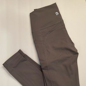 Buffbunny leggings size Medium